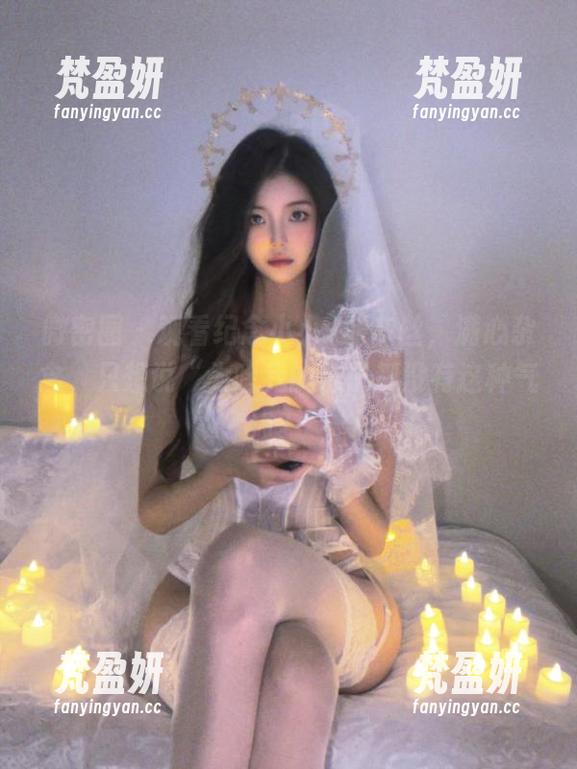 微密圈 - 观看纪念小小v的灰丝，满心杂念，只想说“为啥我的袜子都没有这种气质？”-梵盈妍