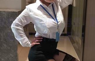 自闭颜球球带你游校园，当然，是从她的私房图包开始的那种！