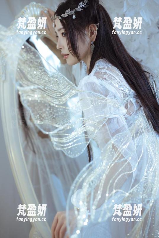 以后我也想来顶个白色猫耳,苏嫣嫣阿姨的写真合集让人充满向往和奇怪的压力!-梵盈妍 以后我也想来顶个白色猫耳,苏嫣嫣阿姨的写真合集让人充满向往和奇怪的压力!-梵盈妍