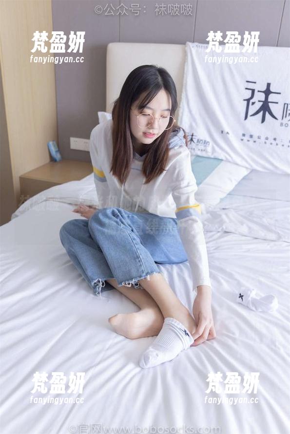 袜啵啵 - 糯米和她的皮鞋，高清图包让幸福感直线飙升-梵盈妍