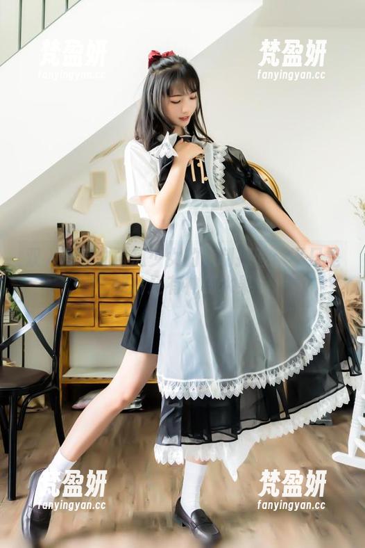 双人百合之西瓜少女的定制探险：不只是照片还有神秘水果-梵盈妍