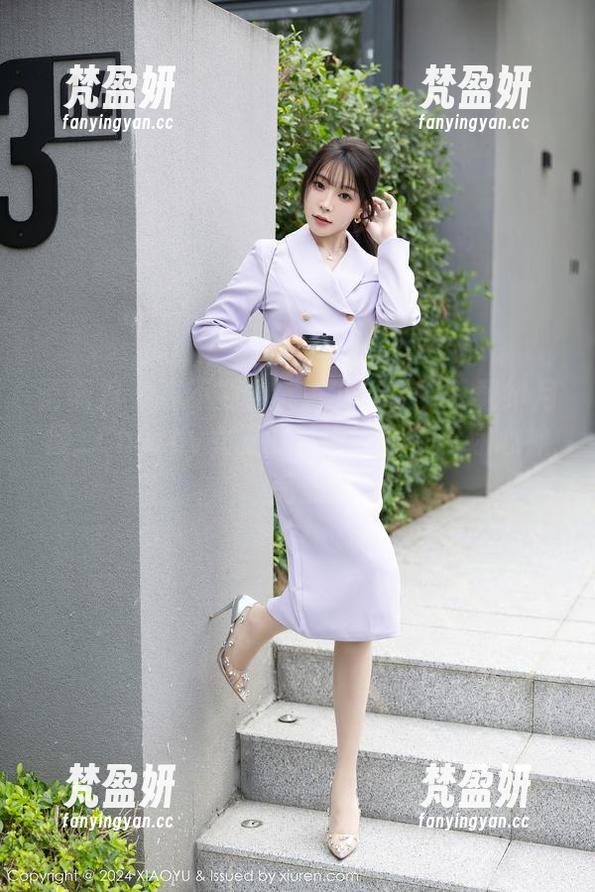 语画界 - 要不要尝试一下?免费下载绯月樱_Cherry女王的其中一瞬,保你心神荡漾-梵盈妍 语画界 - 要不要尝试一下?免费下载绯月樱_Cherry女王的其中一瞬,保你心神荡漾-梵盈妍