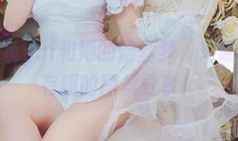 一个金鱼yui和她的蕾丝梦，来瞧瞧这套有趣的图集分享！