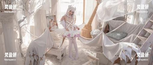 别眨眼，铁打萌萌_moi连体衣的cos精选在这里，话说这颜色……-梵盈妍