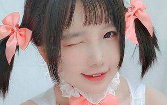 阿半今天很开心婚纱，套图只是她化妆的新碎片？