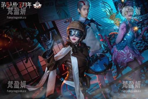 露儿大魔王的御姐作品——这福利，直击心底的“小暗示”-梵盈妍