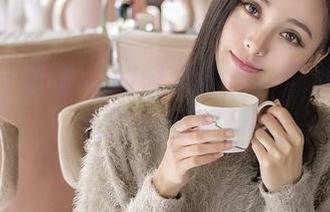 青豆客 - 谢忱倬的修女合集，改掉你对修女的偏见吧！