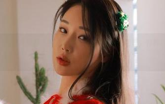 看完韩国CoCo的少女写真，我只想说，图片里的那份纯真，有种让人百看不厌的魔力。