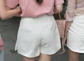 魔镜街拍 - 精选图集，灰裙+婷婷=午后优雅的完美公式？